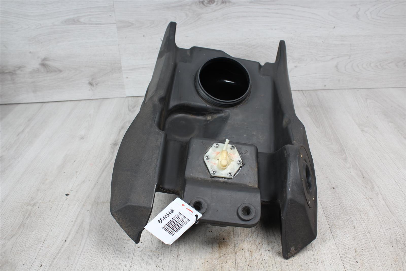 Tank Benzintank Kraftstofftank 7658348 BMW F 650 CS K14 F650CS 02-05  BMW   