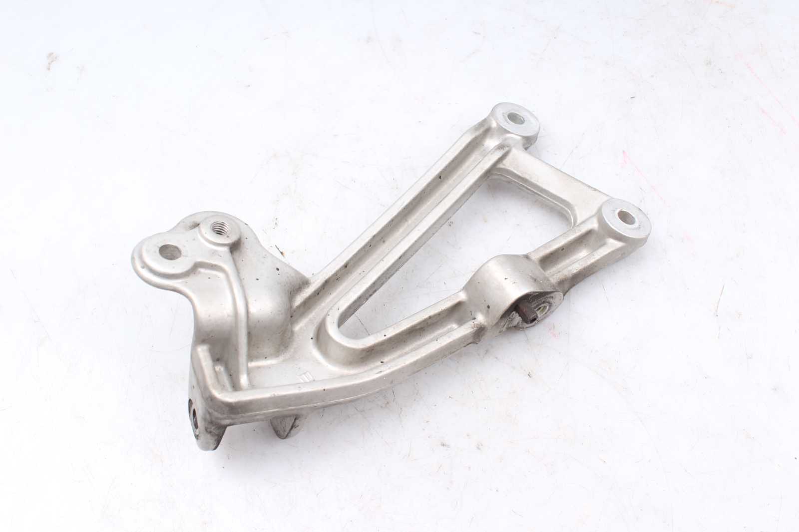 Fußrastenhalteplatte hinten links Ducati ST2 944ST2 97-03  Ducati   