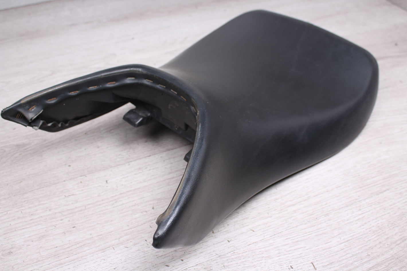 Bücht Sattel upholstery seat Hyosung GT 650 S GT650S 05-21 