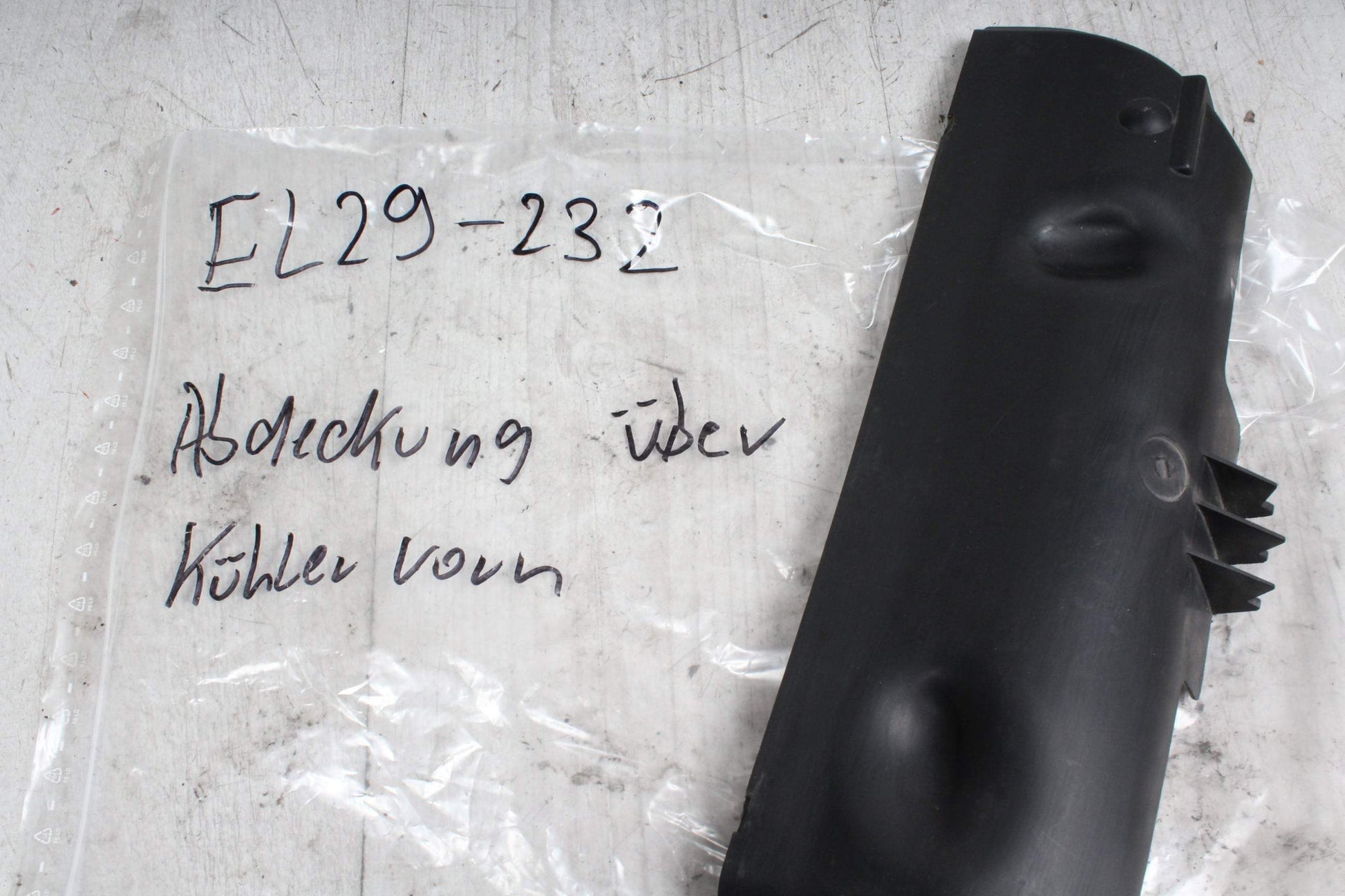 Abdeckung Verkleidung Kühler vorn Suzuki GSR 600 WVB9 06-11  Suzuki   