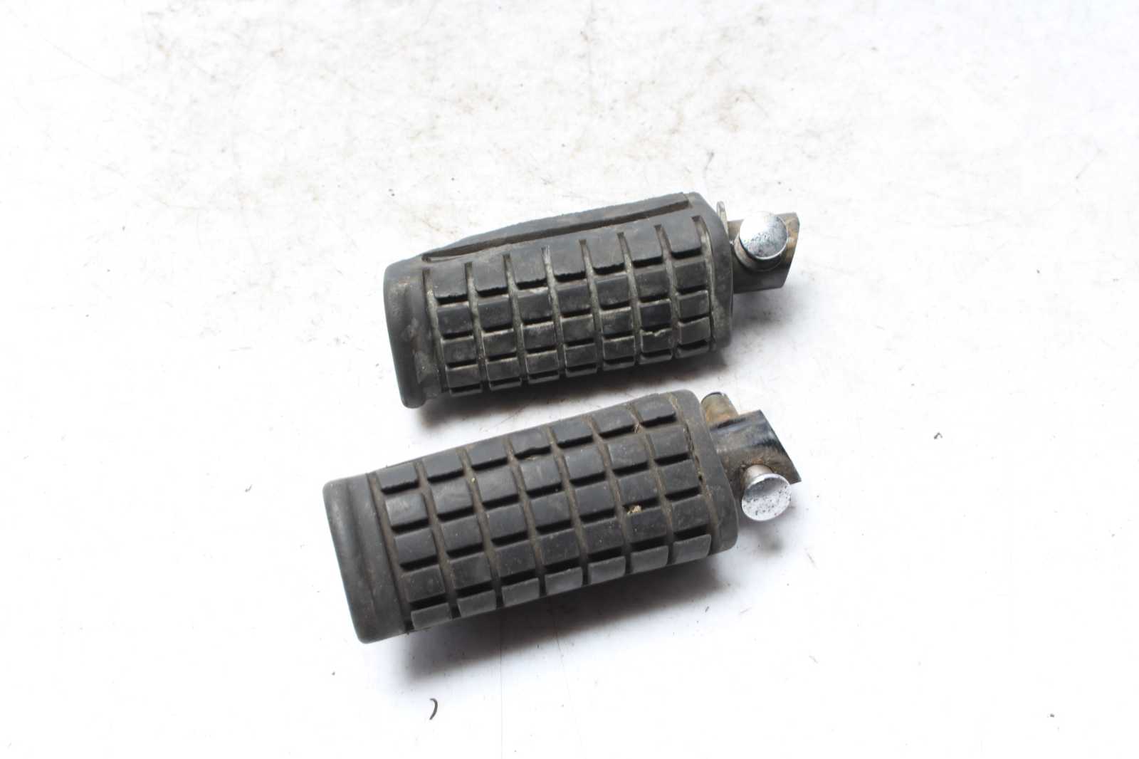 Fußraste hinten links rechts Honda CB 450 S PC17 86-89  Honda   