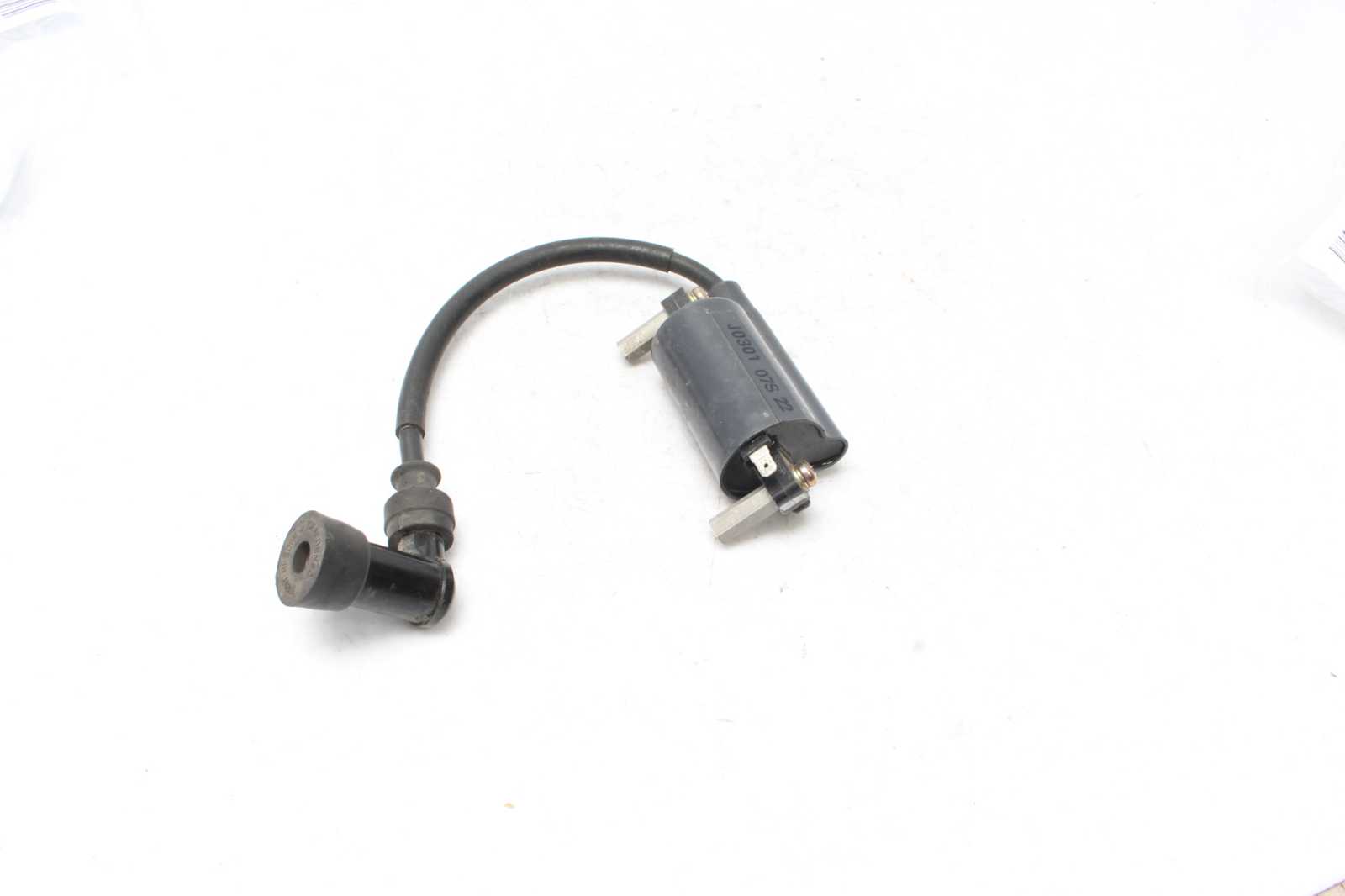 Zündspule Kerzenstecker Suzuki GN 125 GN125E 82-90  Suzuki   