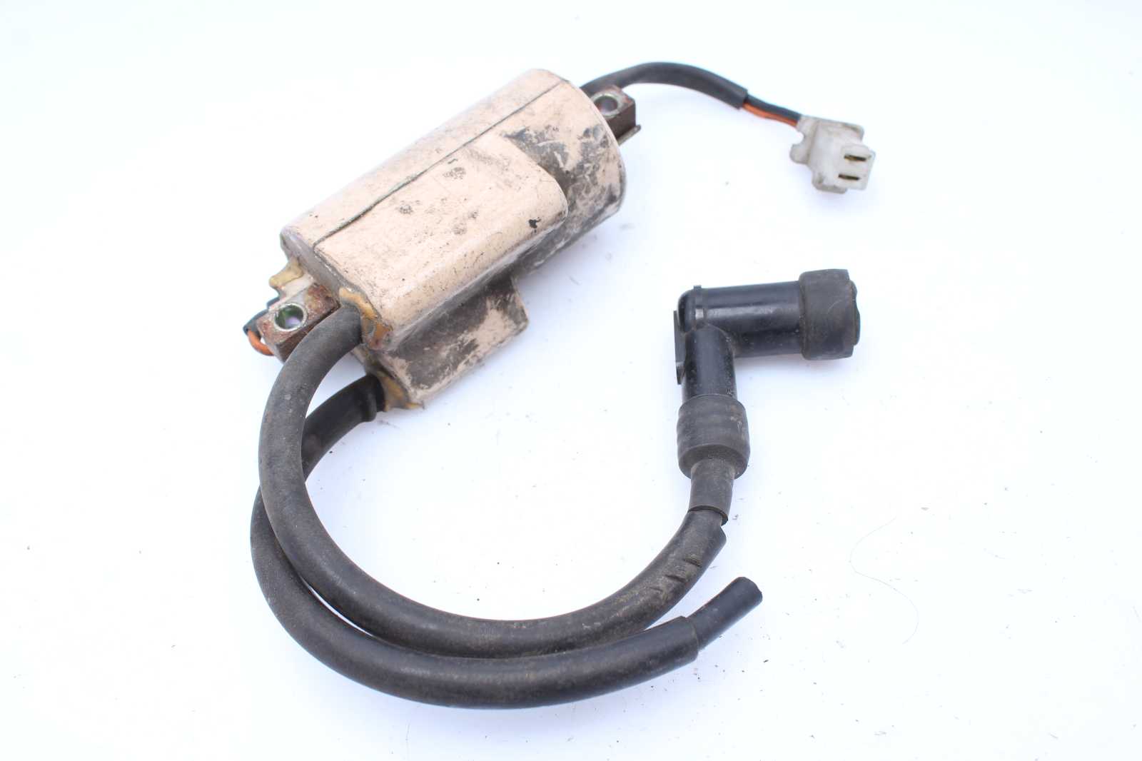 Zündspule Kerzenstecker Suzuki GT 380 GT380J-A 73-79  Suzuki   