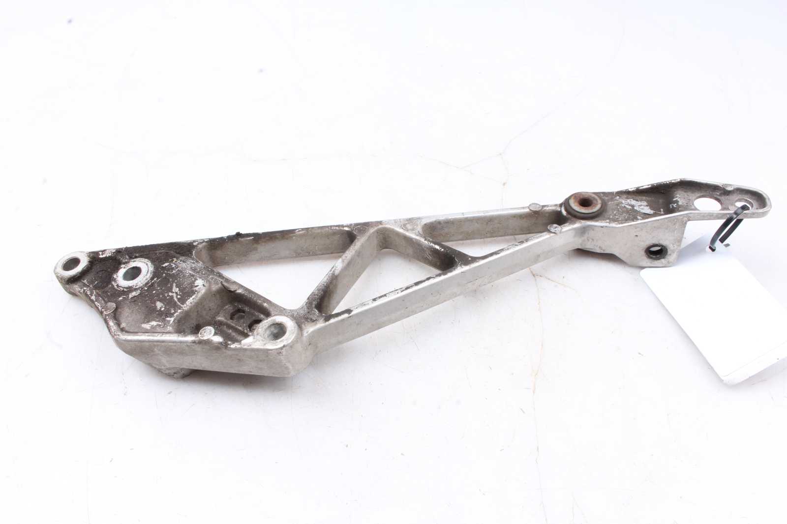 Fußrastenhalteplatte links Honda VF 750 F RC15 83-85  Honda   