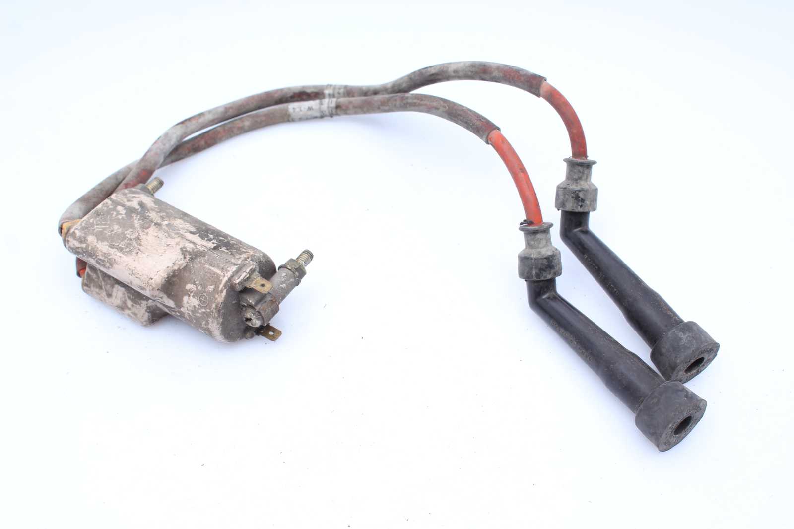 Zündspule Kerzenstecker Suzuki GS 550 EM Katana GS550M 81-83  Suzuki   