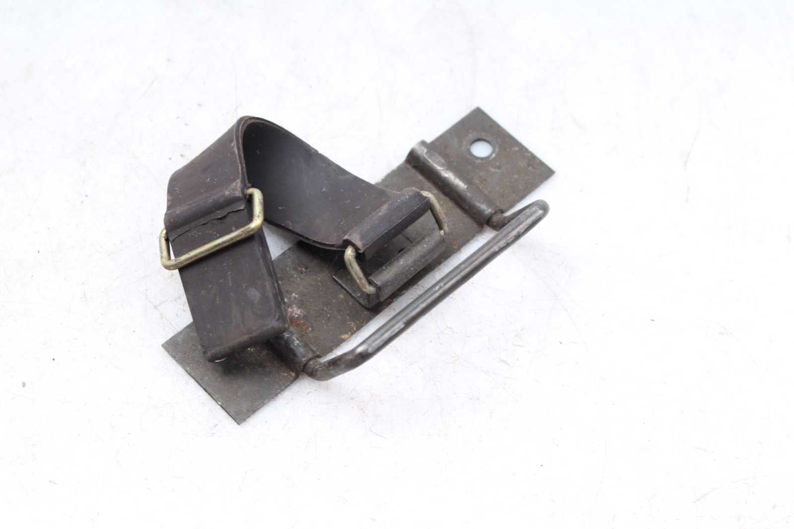 Sitzbank Halter Halterung Suzuki GSX 750 EF GR72A 84-86  Suzuki   