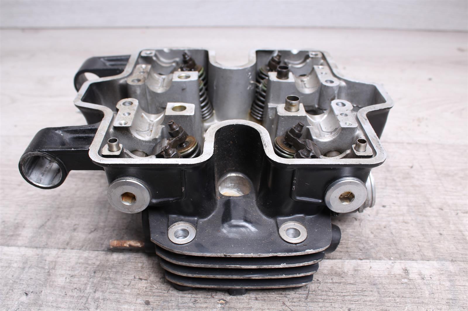 Zylinderkopf vorne Honda VF 1000 F2 SC15/2 85-86  Honda   