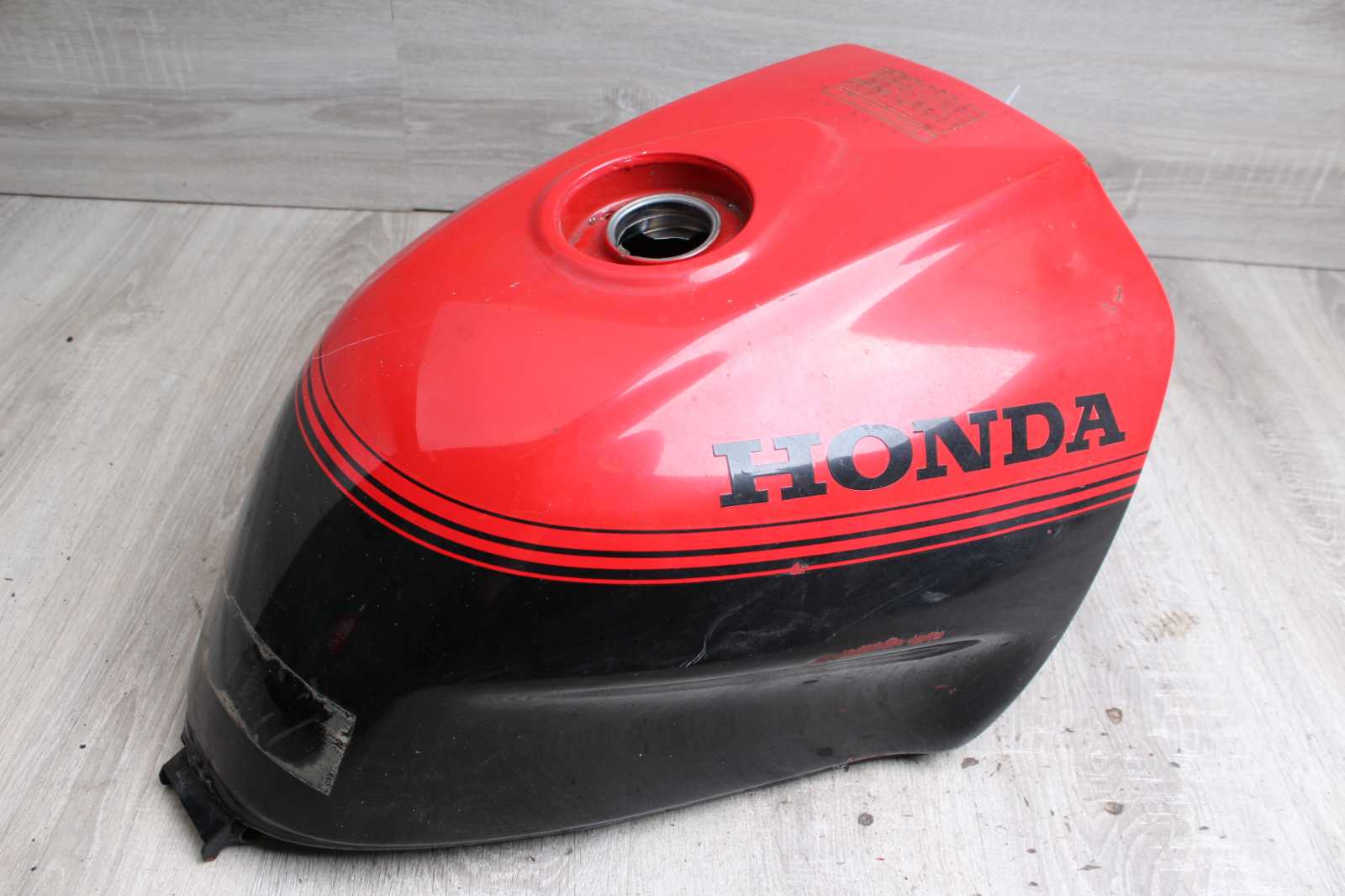 Tank Kraftstofftank Benzintank Honda CBR 1000 F SC21 87-88  Honda   