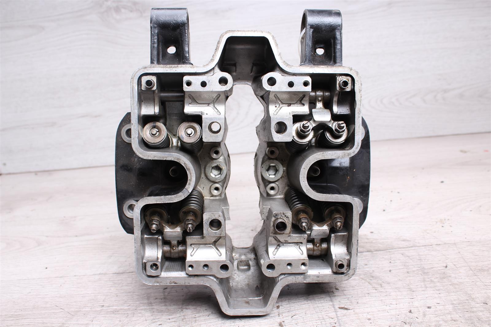 Zylinderkopf vorne Honda VF 1000 F2 SC15/2 85-86  Honda   