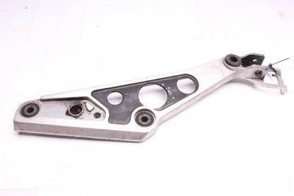 Fußrastenhalteplatte links Honda CBX 750 F RC17 84-86