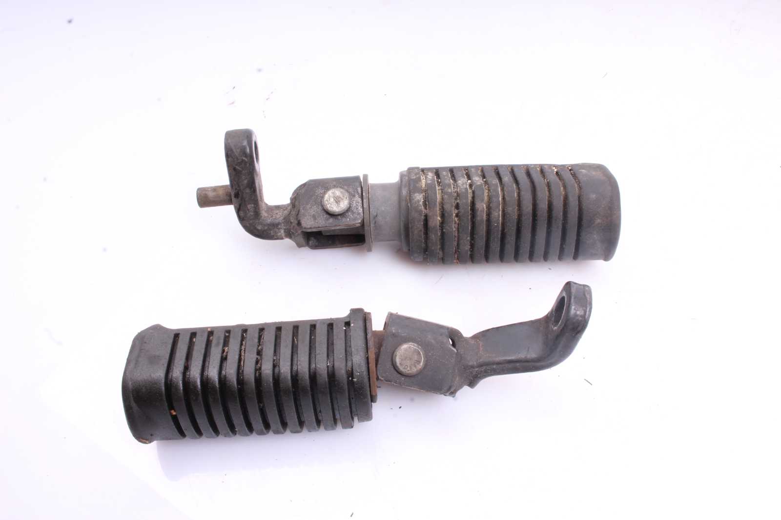 Fußraste vorn links rechts Honda CB 450 N PC14 85-85  Honda   