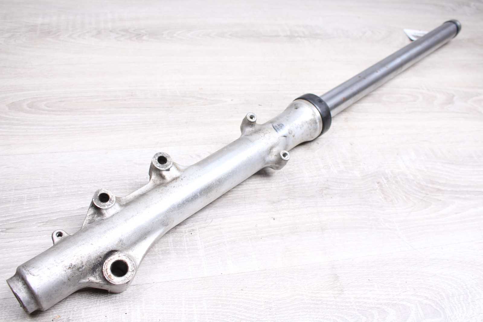 Gabelholm vorn links Suzuki GSX 750 GS75X 80-81  Suzuki   