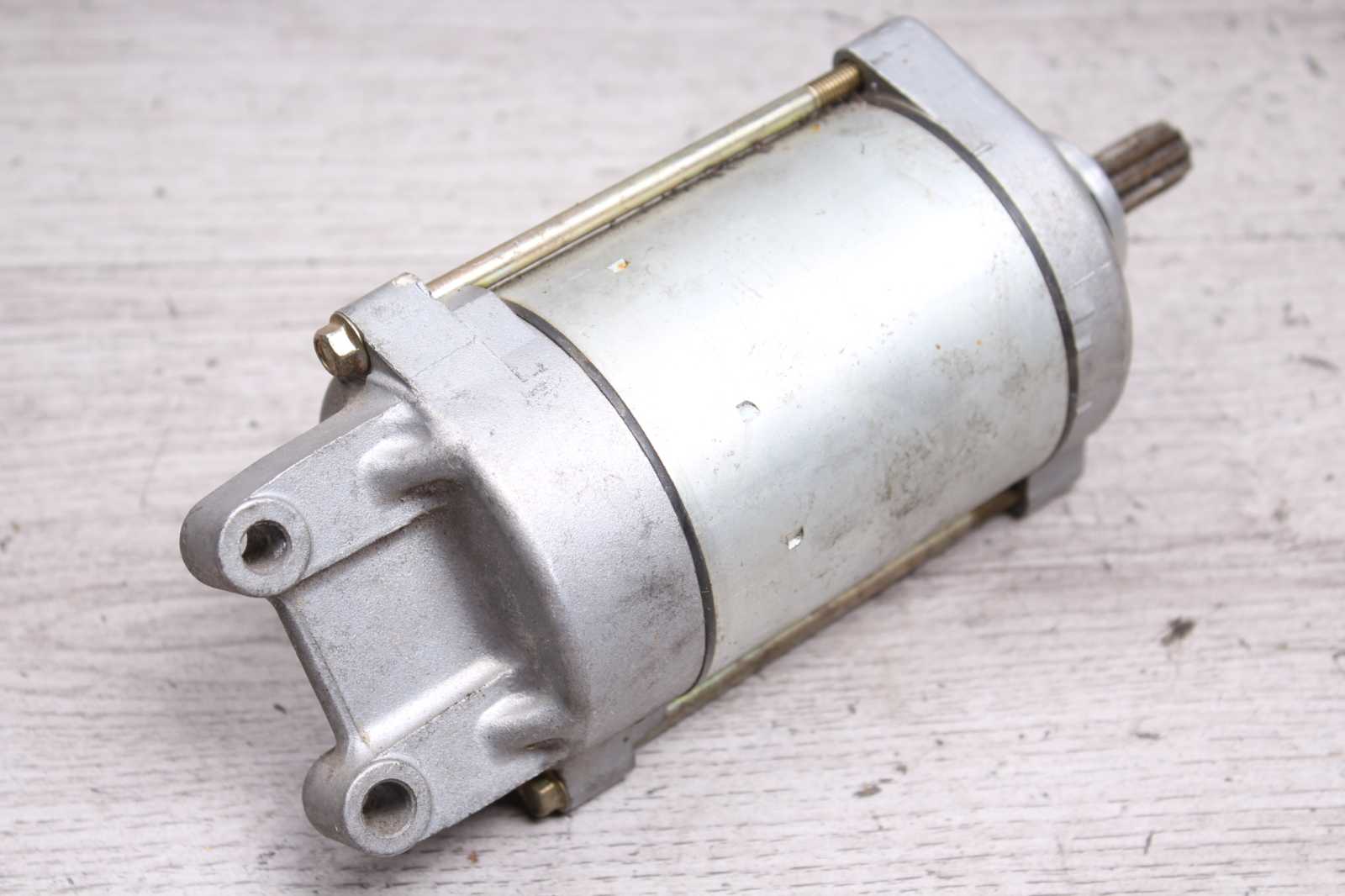 Anlasser Starter Startermotor Suzuki unbekannt  Suzuki   