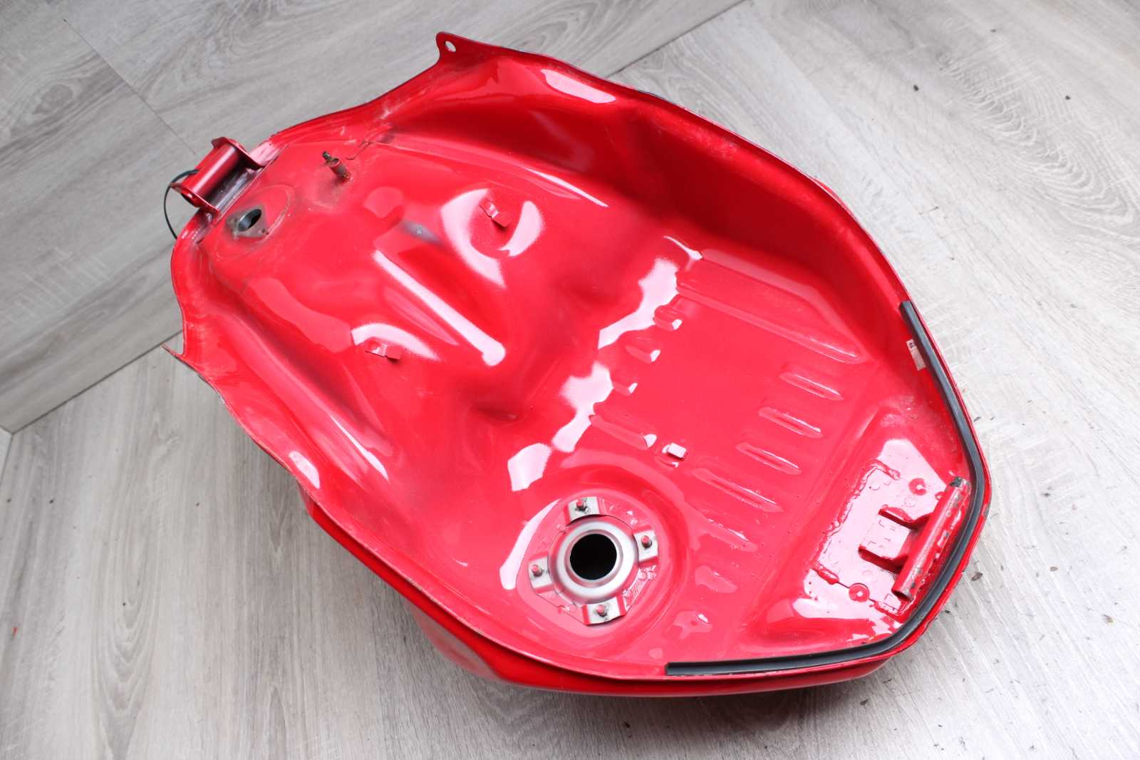 Tank Kraftstofftank Benzintank Honda VFR 750 F RC36 89-93  Honda   