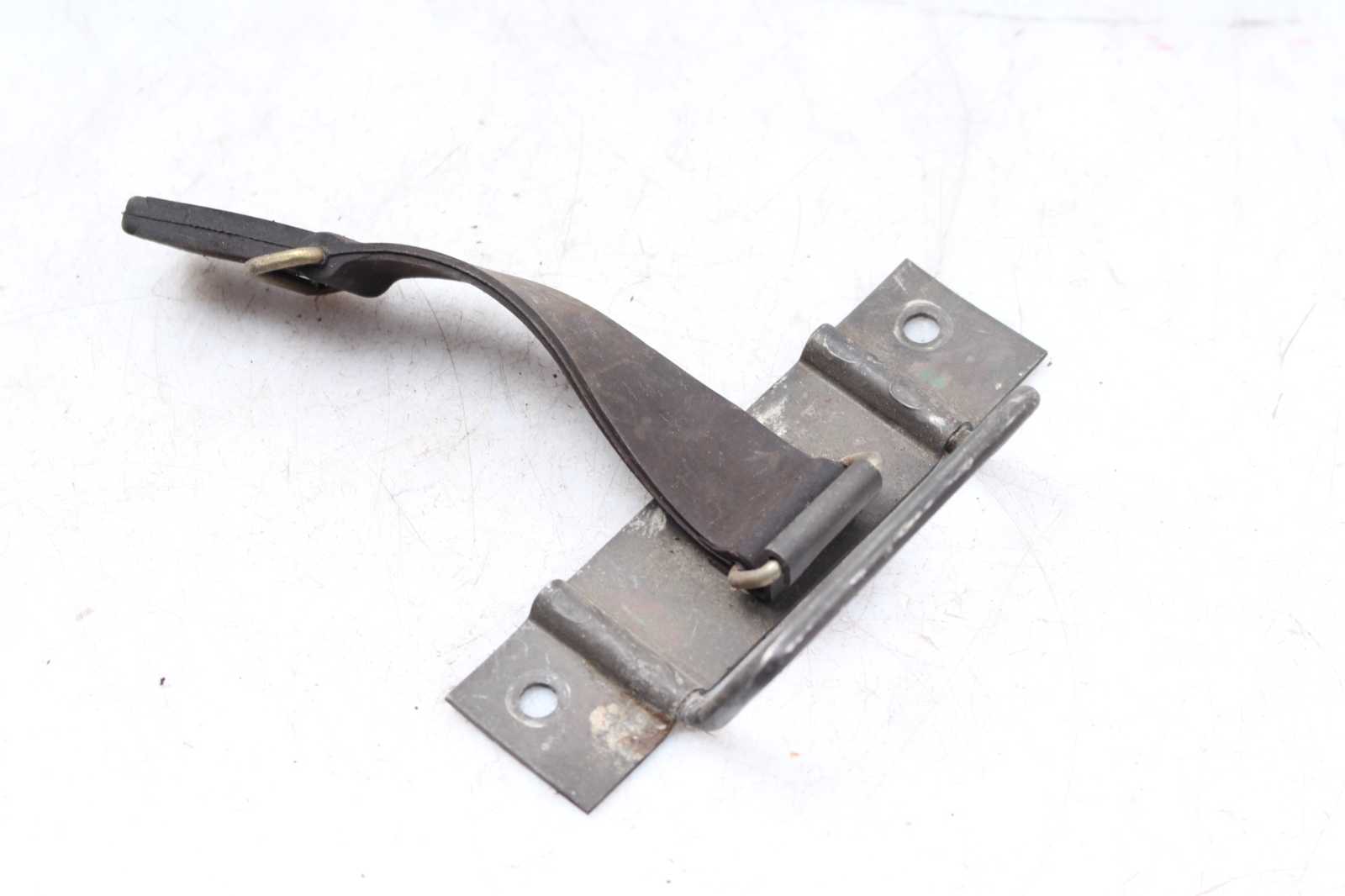 Sitzbank Halter Halterung Suzuki GSX 750 EF GR72A 84-86  Suzuki   