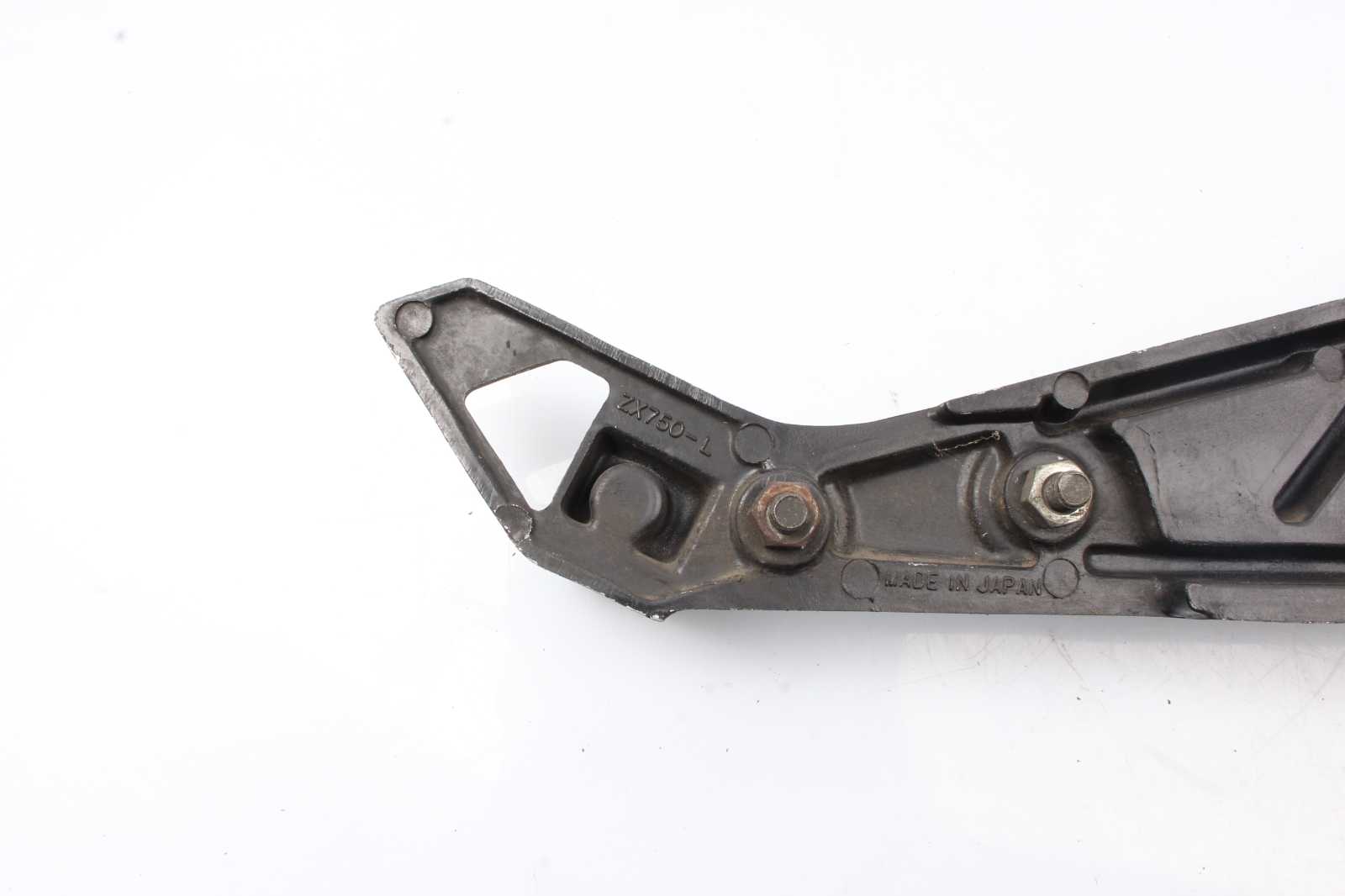 Fußrastenhalteplatte links Kawasaki GPZ 750 Unitrak ZX750A3 83-85  Kawasaki   