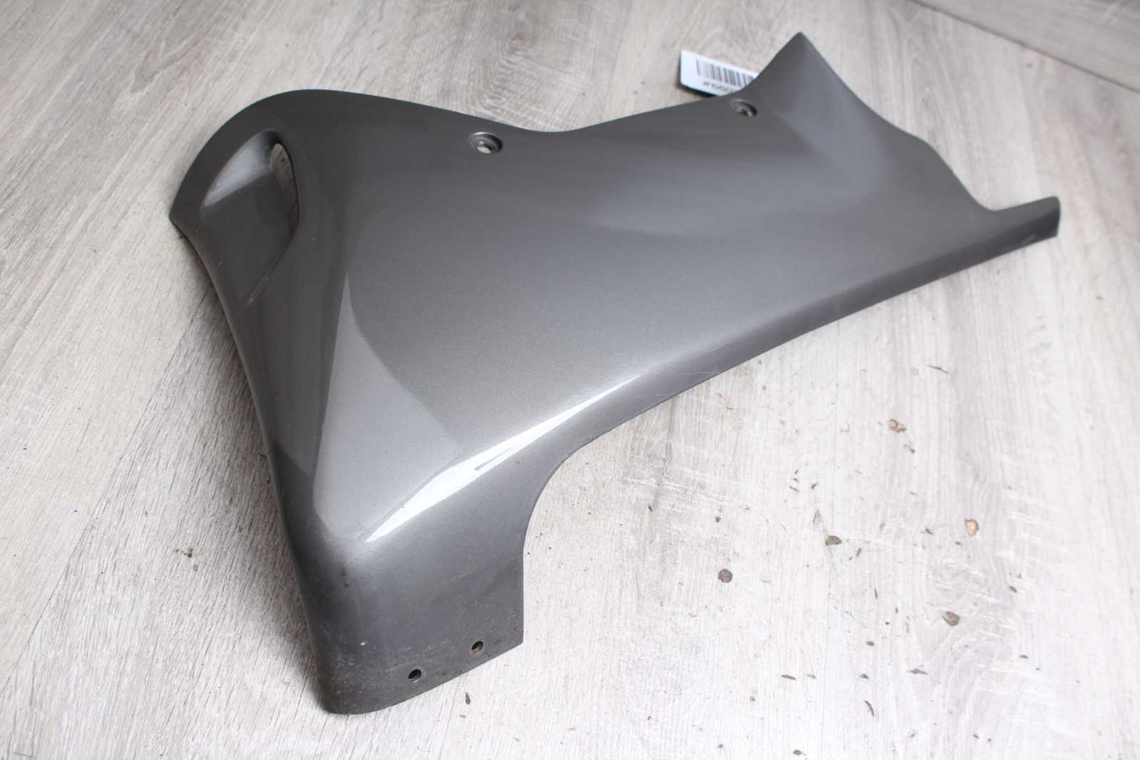 Seitenverkleidung vorn unten links Honda ST 1100 Pan European SC26 90-01  Honda   