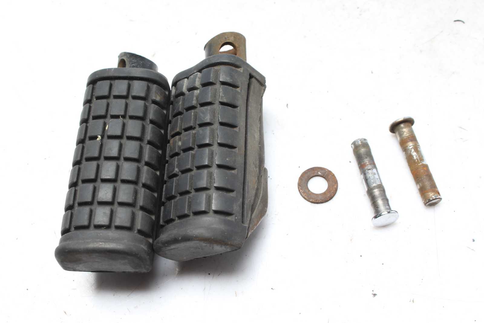 Fußraste hinten links rechts Honda CB 450 S PC17 86-89  Honda   