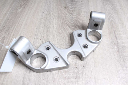 Fork bridge above Suzuki GSX 750 F GR78A 88-97 