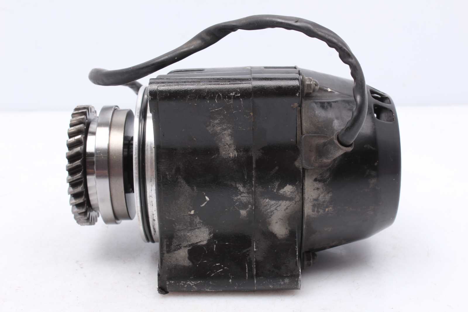 Lichtmaschine Lima Generator Suzuki GSX 750 ES GR72A 83-86  Suzuki   