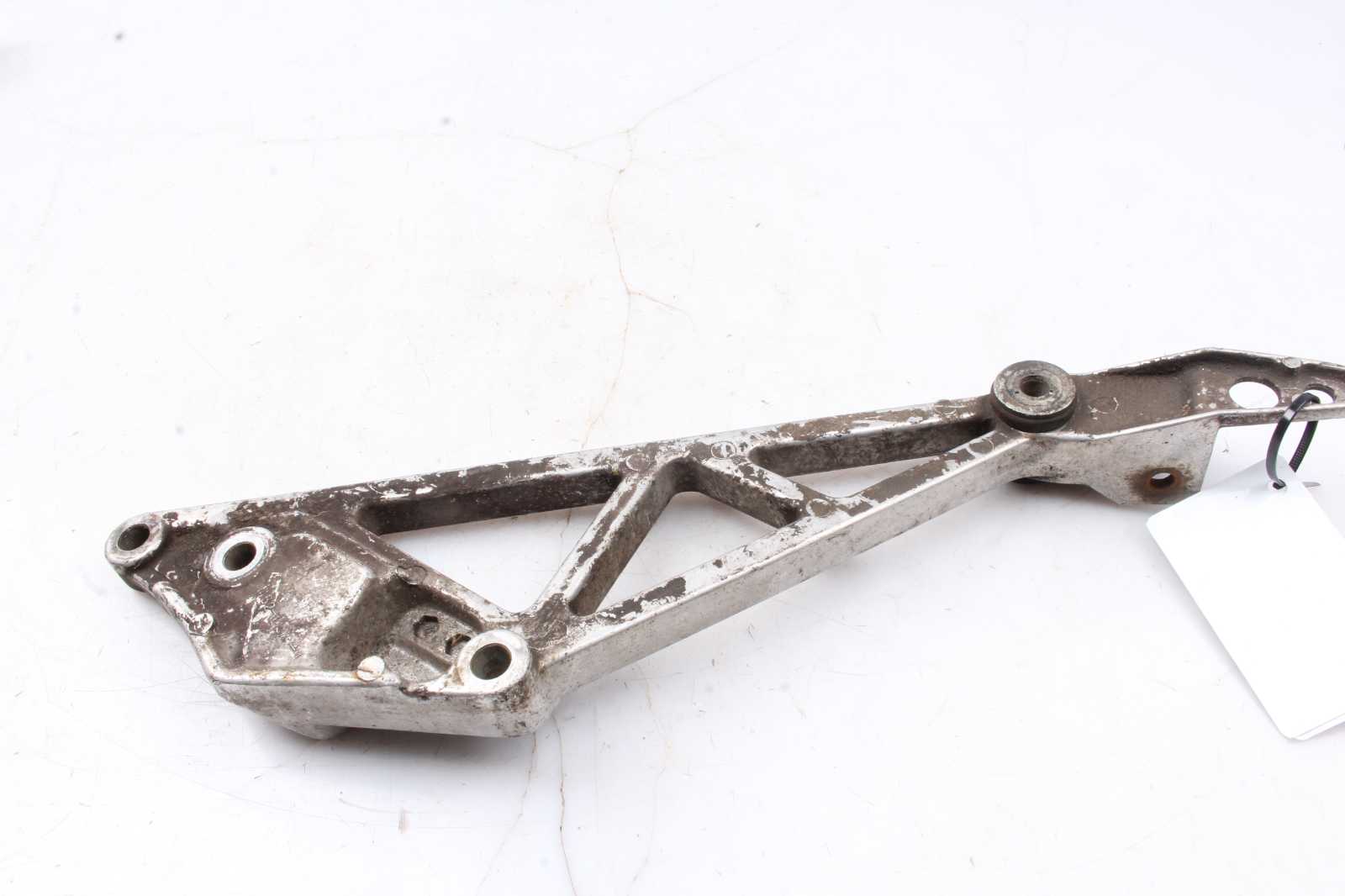 Fußrastenhalteplatte links Honda VF 750 F RC15 83-85  Honda   