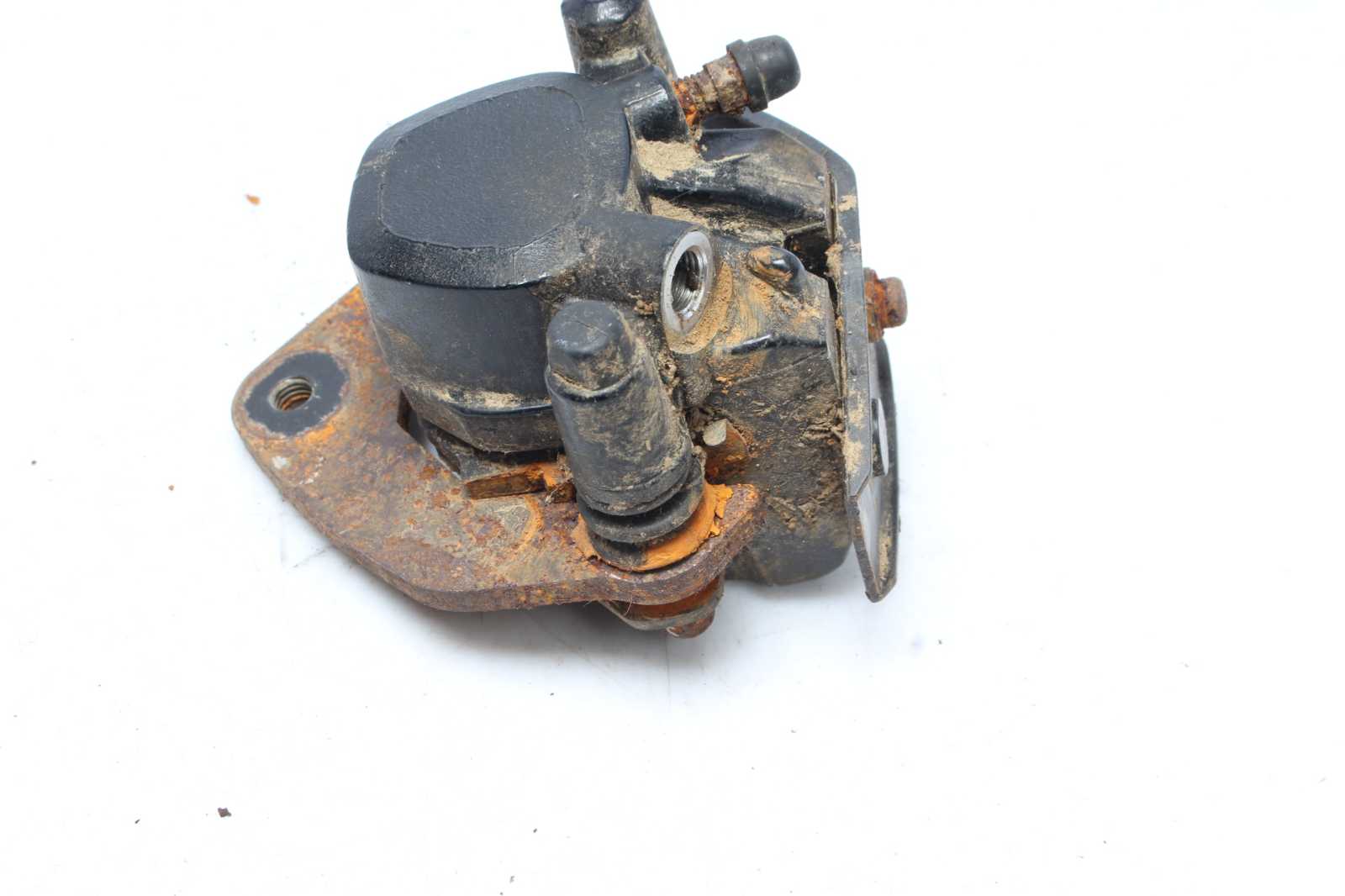 Bremssattel Bremszange vorn Suzuki GN 125 R NF41A 94-01  Suzuki   