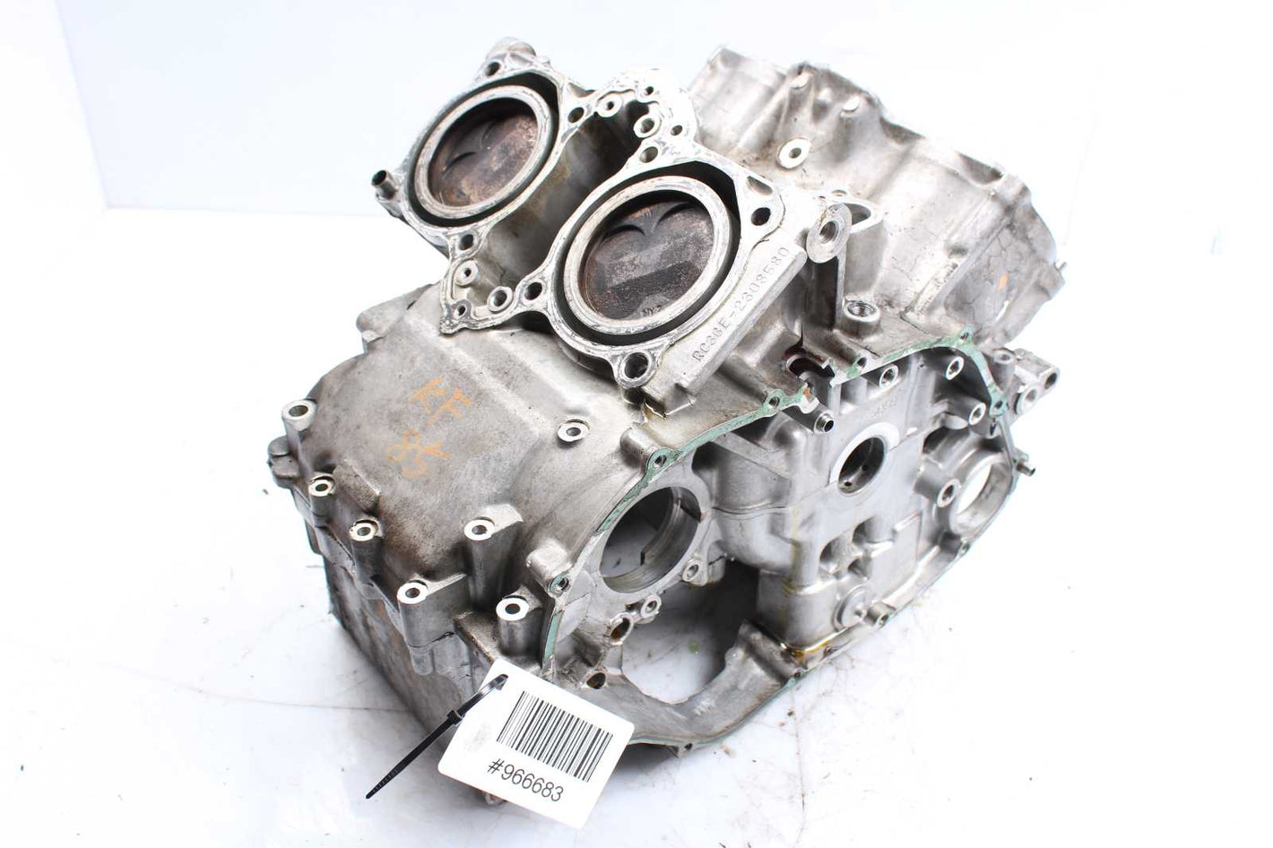 Motorblock Kolben Zylinder Honda VFR 750 F RC36 89-93  Honda   