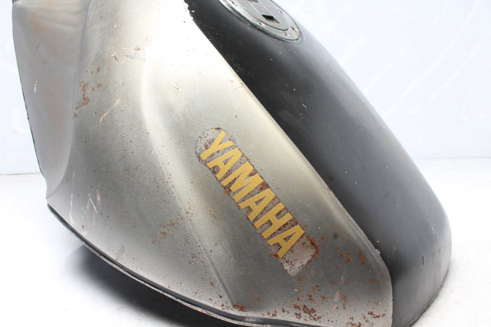 Tank Kraftstofftank Benzintank Yamaha FZ 750 1FN 85-86  Yamaha   