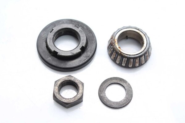 Ohjauspään laakerilevyjen haarukkasilta Kawasaki GPZ 750 R ZX750G 85-86