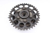 Takapyörän navan ketjupyörän pidike...