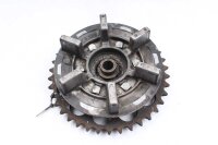 Takapyörän navan ketjupyörän pidike...