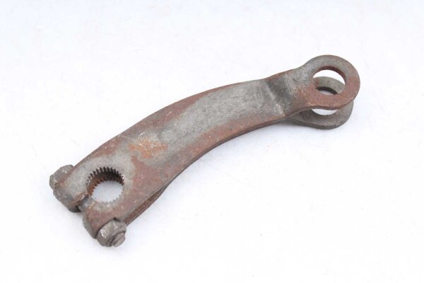 Takajarruvivun kiinnitys Yamaha DT 80 LC 2 3WC 85-97