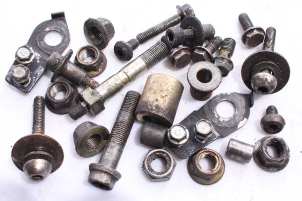 Resterande delar Divers Triumph Tiger 900 T400 93-98