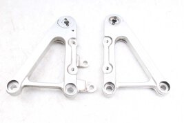Footrest mounting plate, front left and right Aprilia SL...