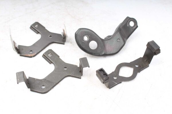 Konvolut Restteile Halter Unbekannt Konvolut