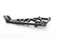 Jalkatuen kiinnityslevy, takana oikea Kawasaki GPZ 305...