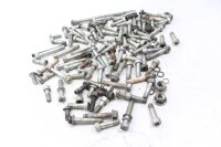 Blandat parti reservdelar Divers Suzuki GSX-R 750 GR75A...