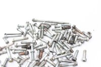 Blandat parti reservdelar Divers Suzuki GSX-R 750 GR75A 85-87