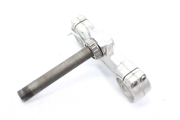 Gaffelbro framför nedanför Aprilia AF1 125 Futura FM 90-92