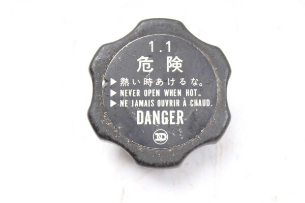 jäähdyttimen korkki Kawasaki ZZR 1100 ZXT10C 90-90