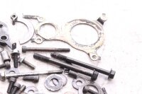 Blandat parti reservdelar Divers Suzuki GSX-R 750 GR75A 85-87