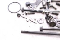 Blandat parti reservdelar Divers Suzuki GSX-R 750 GR75A 85-87