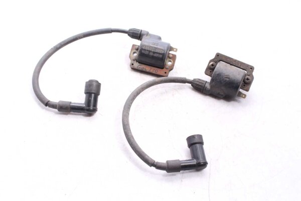 Ignition coil spark plug connector Kawasaki GPZ 305 EX305A 83-83