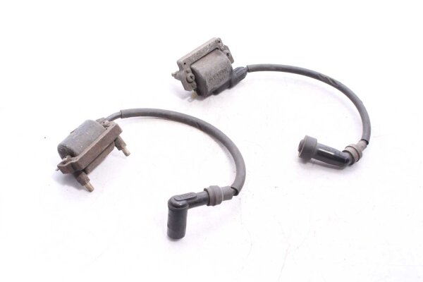 Ignition coil spark plug connector Kawasaki GPZ 305 EX305A 83-83