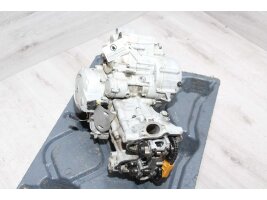 Moottorin puristus 11 bar BMW R 13 F650 GS 00-03