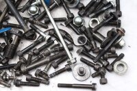 Blandet parti af reservedele Divers Suzuki GSX-R 750 GR75A 85-87