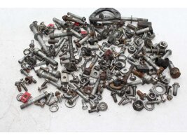 Mixed lot of remaining parts Divers BMW F 650 Funduro...
