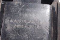 Akun kansi Akkukotelo edessä Kawasaki GPZ 1000 RX ZXT00A 86-87