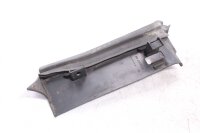 Kansipaneelin moottori oikealla Kawasaki GPZ 1000 RX...