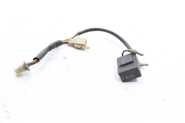 Bensiinipumpun rele Kawasaki GPZ 1100 GP KZT10B-A 81-82